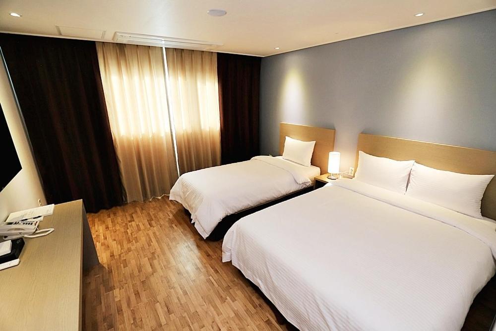 Sea Moon Tourist Hotel Inčchon Exteriér fotografie